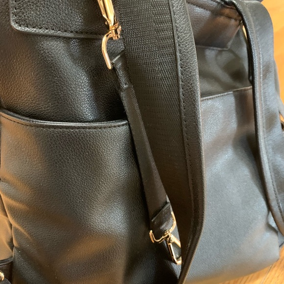 Diaper backpack - Picture 4 of 5